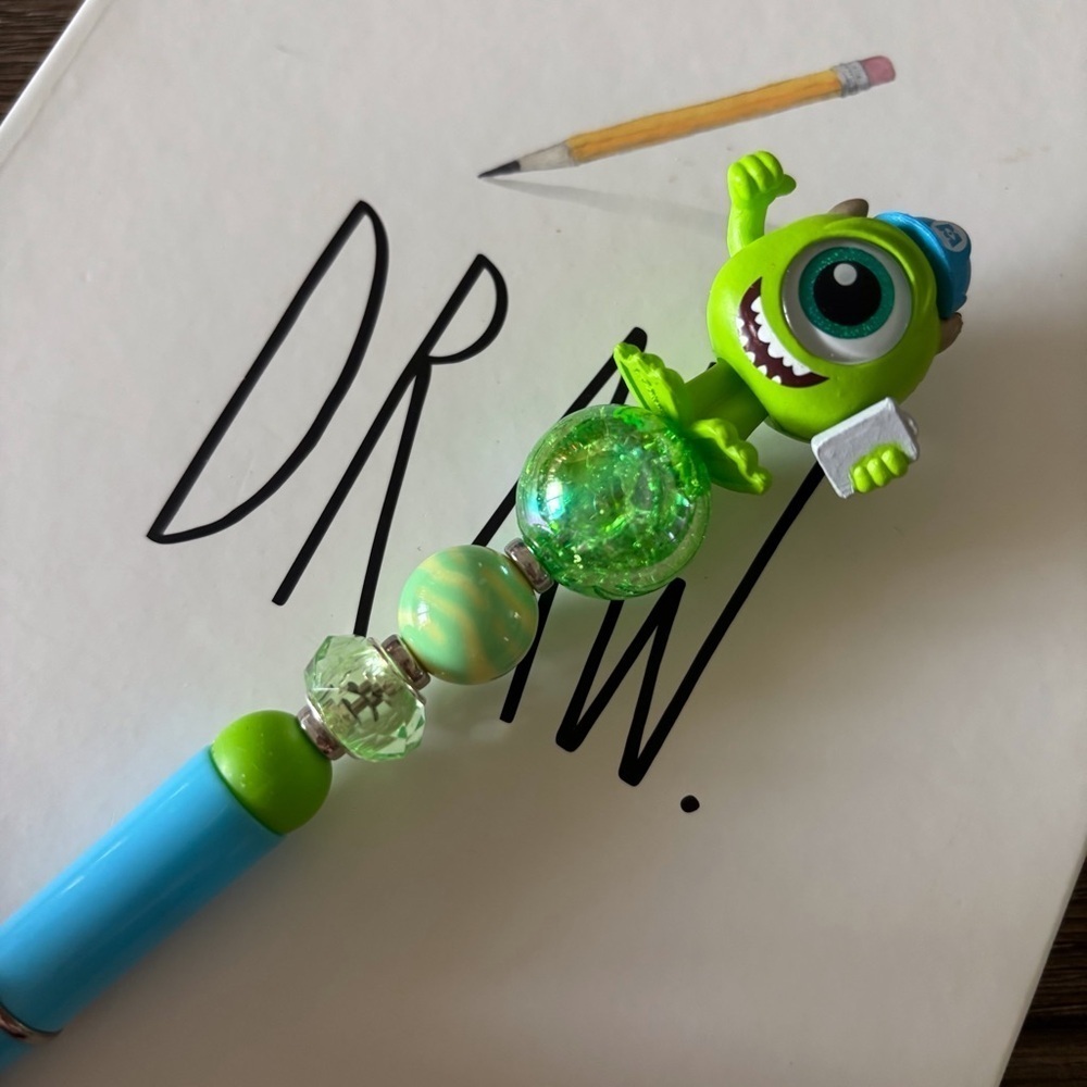 Disney Doorables: Monster INC: Mike handmade beaded pen